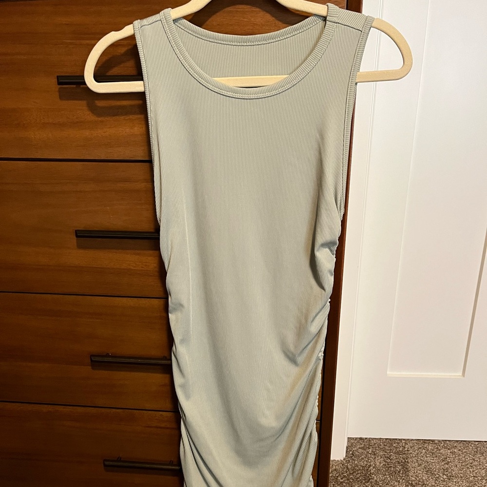 Women’s dress